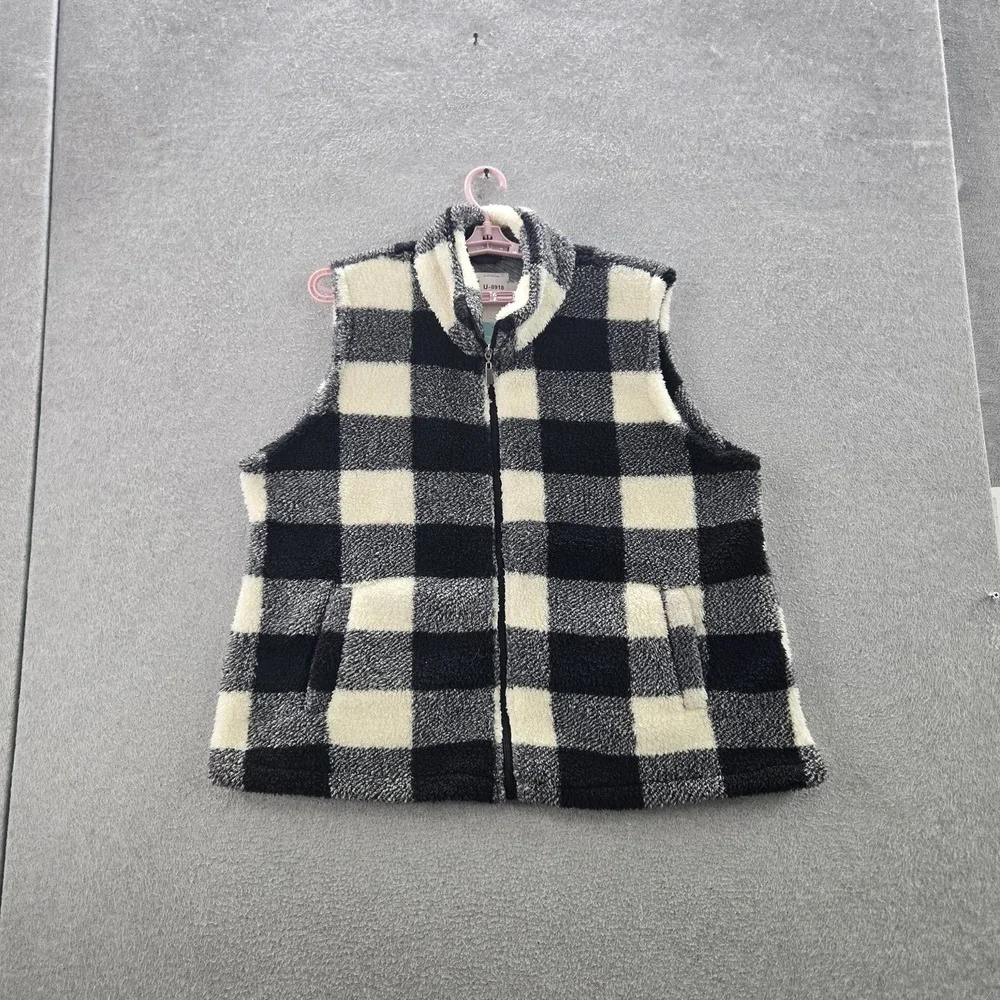 Maurices Women Vest XXL Black Check Fleece Coastal Grandmother Zipper Pocket NWT
